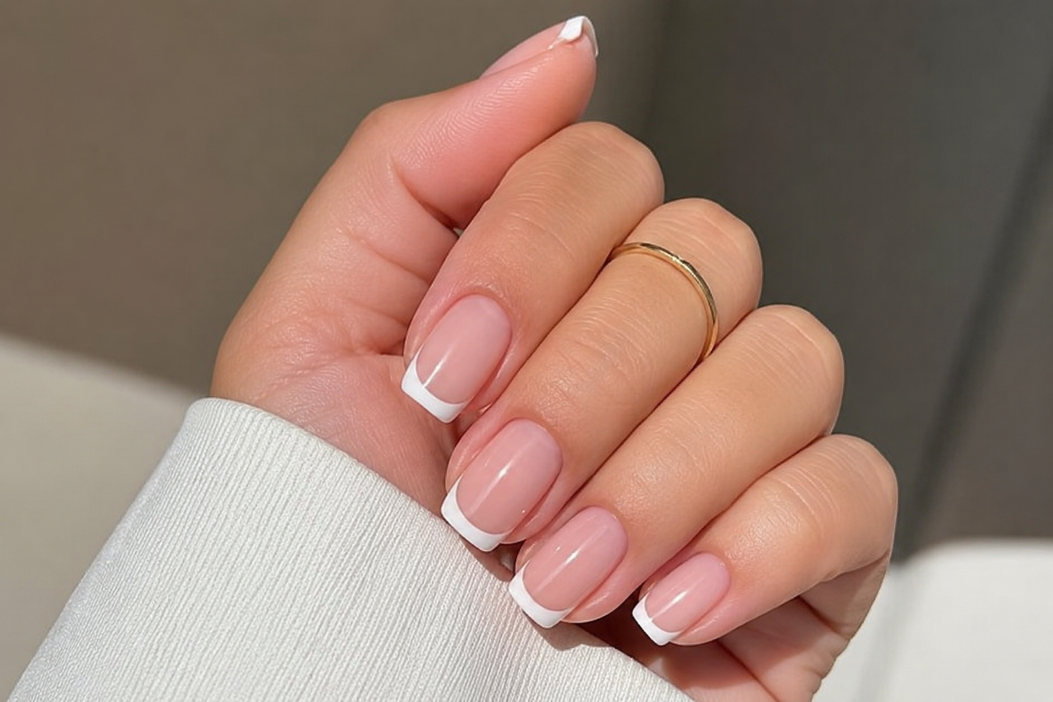 Classic French Tip Tutorial: The Timeless Manicure That Never Goes Out of Style